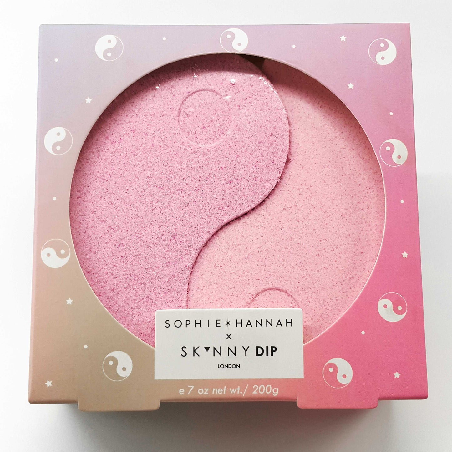 Skinnydip London Duo Yin Yang Bath Bombs2