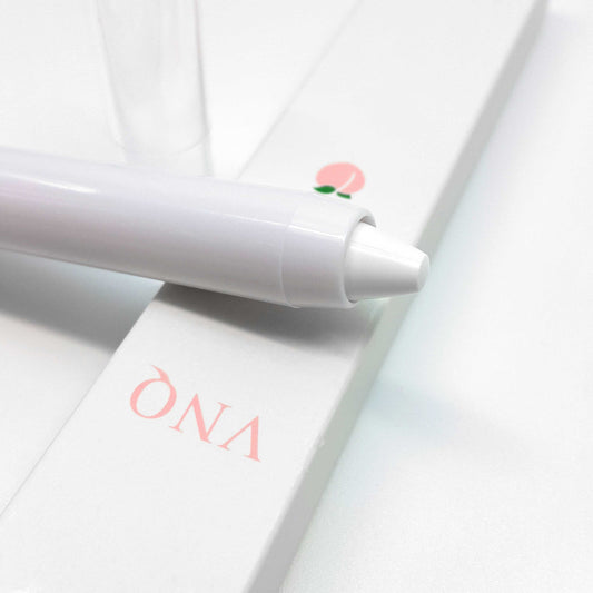 VNQ Highlight Eye Shadow Pen - White Matte3